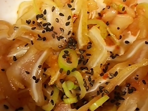 ミミガーのキムチ和え